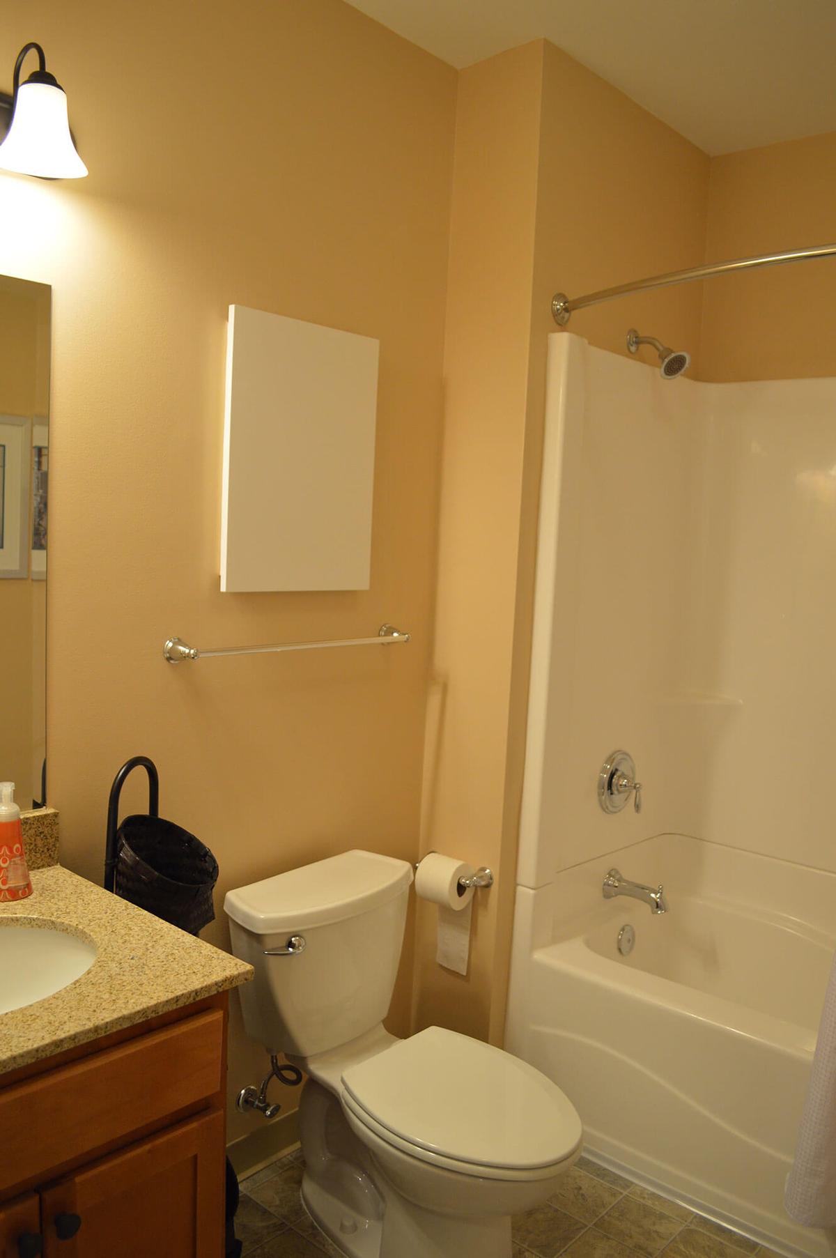 Interior photo 19