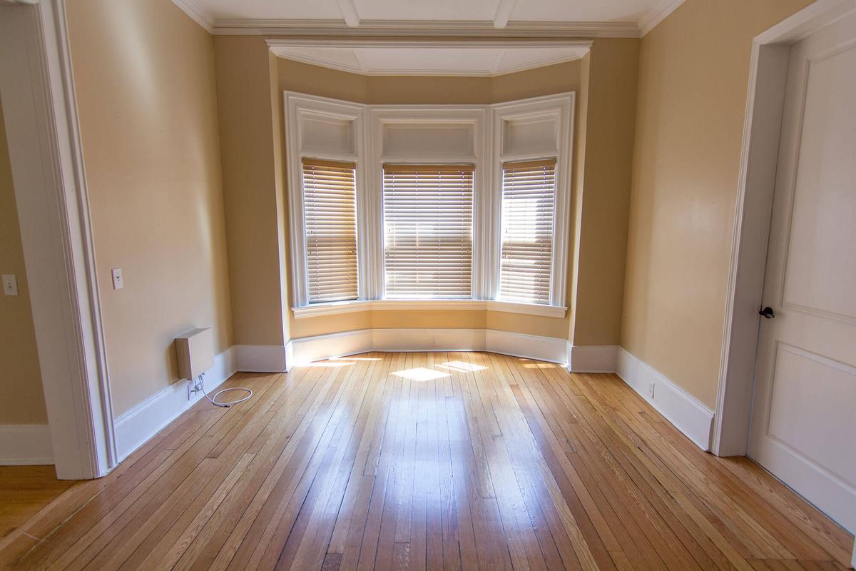 Interior photo 8